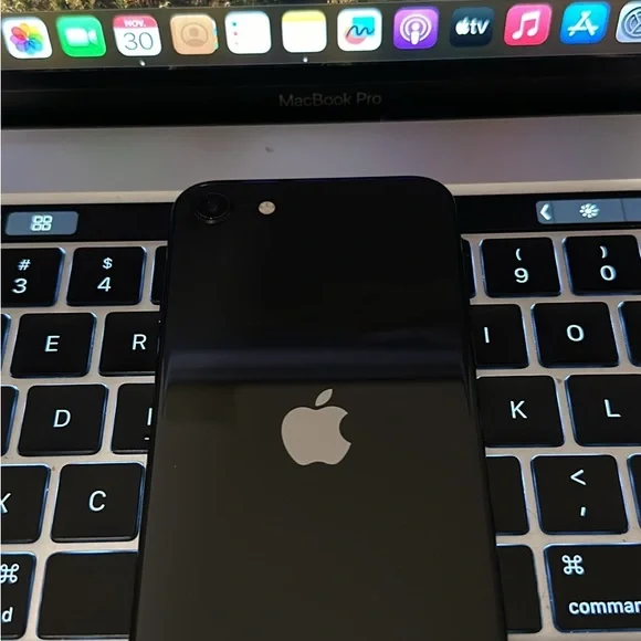 iPhone 8